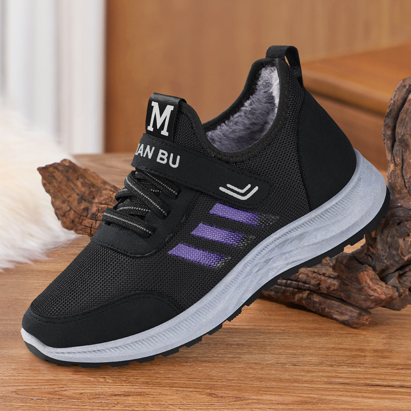 老北京布鞋女冬新款加绒保暖运动鞋防滑妈妈鞋加厚软底中老年棉鞋,淘宝优惠券,粉丝福利购,淘宝优惠卷