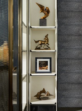 新中式酒店大堂雕塑摆件会客厅背景柜设计师软装艺术陈列搭配布置