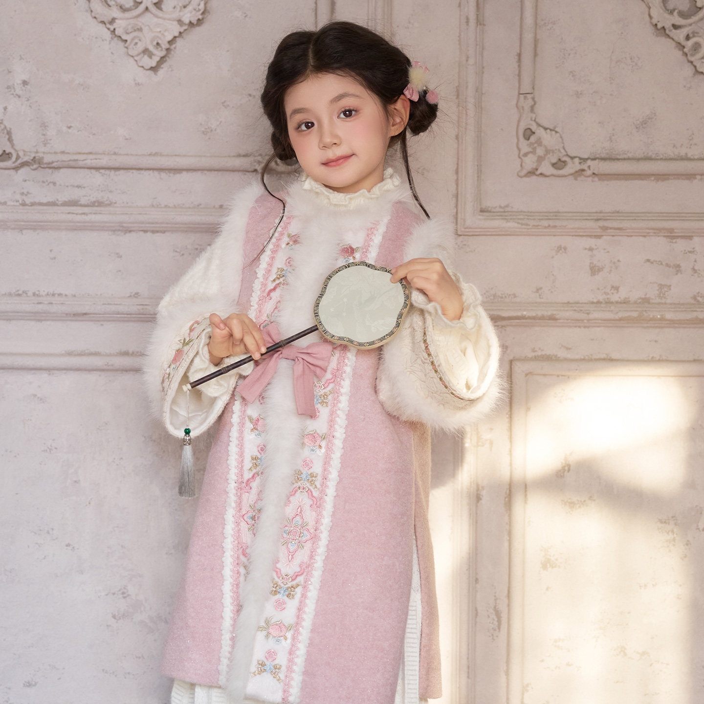 十三余童装【桃间雪】粉色毛呢刺绣外套保暖针织半裙明制女童冬,淘宝优惠券,粉丝福利购,淘宝优惠卷