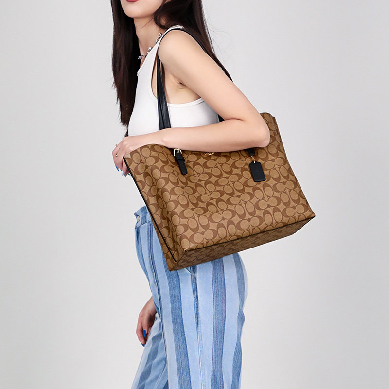  天猫国际自营时尚范女士包袋