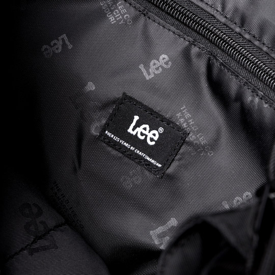 Lee Casual Sports Crossbody Bag Herrenmarke Paar Crossbody Crossbody Small Bag Frauen Frühlings- und Sommer Umhängetasche Toasttasche