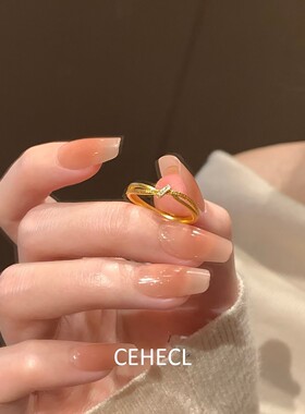 金色交叉绳结戒指女轻奢素圈戒指