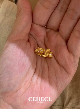 拉丝金桂花粉钻底托戒指女千金感