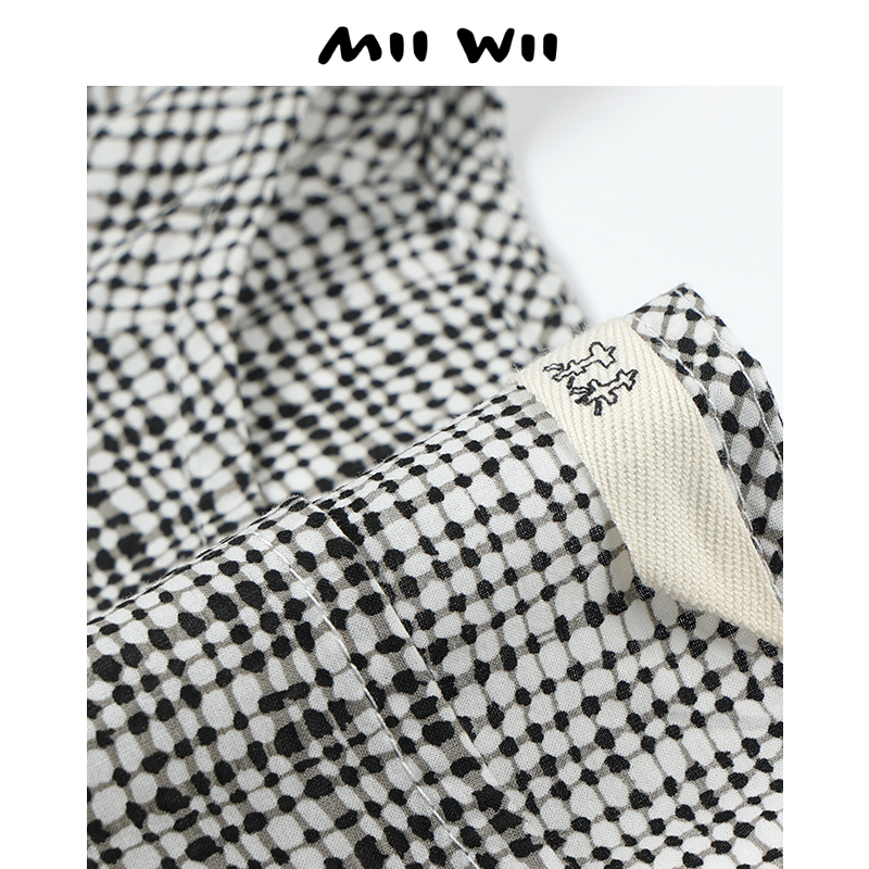 末未MIIWII24夏全棉黑白小点连衣裙L242504女士
