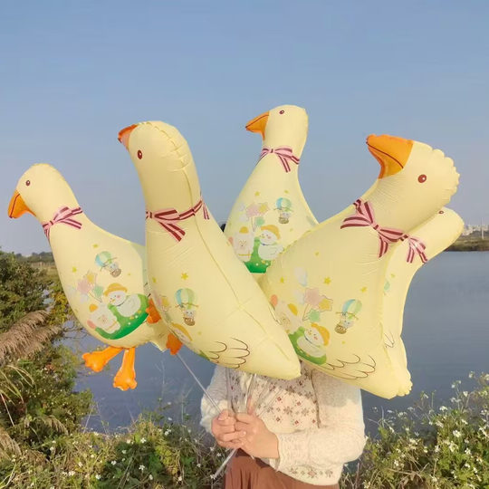 Eleven new clips new matte cartoon animal balloons handheld photo props kindergarten activity gift balloons