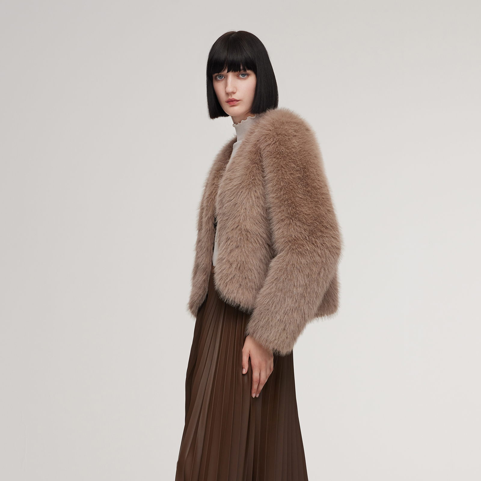 歌莉娅冬季新品人造毛皮草外套1ENC6F300 - 图0