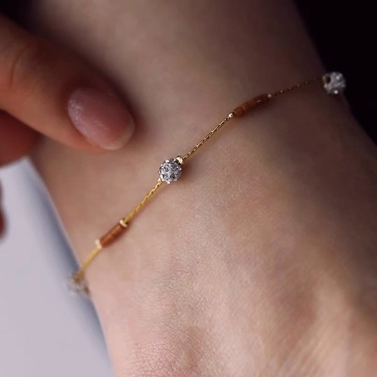 波西米亚风脚链女生2025新款潮轻奢小众精致不掉色脚踝链性感足链