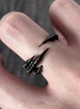 个性独特暗黑哥特风开口鹰爪戒指