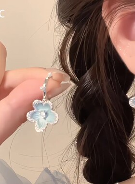 小清新蓝色仿闪钻镶边花朵耳钉女