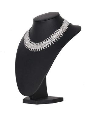 简约售楼部样板房衣帽间卧室项链吊坠模特组合摆件饰品装饰装饰品