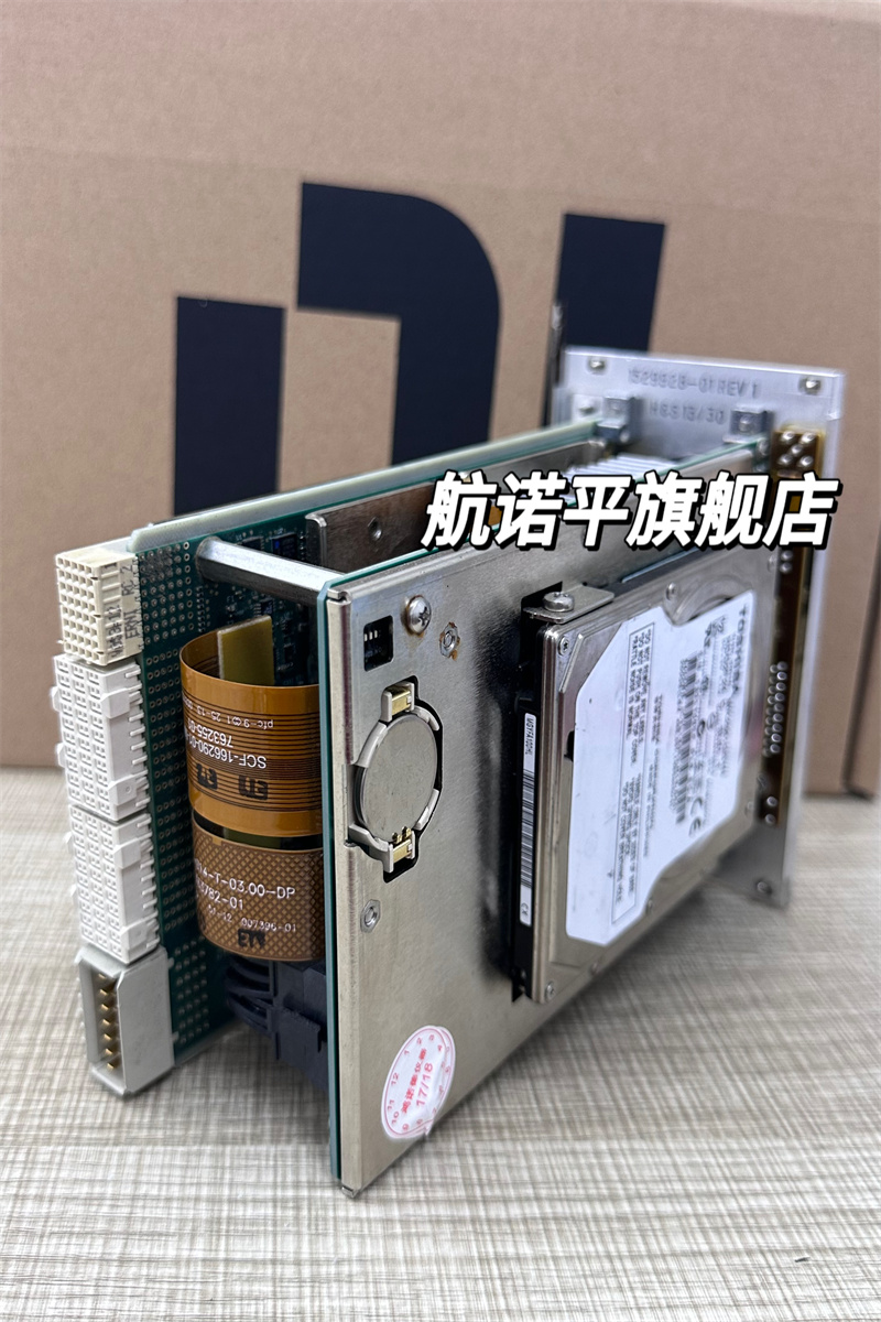 NI原装美国全新NI PXIE-8135数据采集卡PXI Express嵌入控制器 现 - 图1