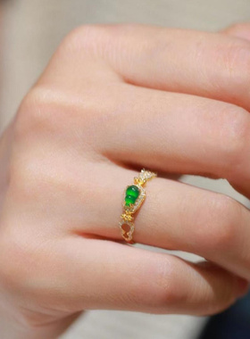 新款时尚绿色锆石葫芦戒指女百搭