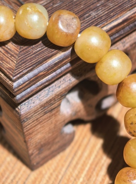 正宗新疆和田玉籽料黄芩8*9mm老型手串天然玉石肉沁色单圈手链