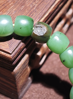 在售新疆碧玉籽料10mm直切老型珠天然肉底色细腻油润精品手串男女