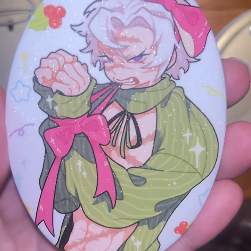 鬼灭之刃圣诞嬷图闪光椭圆吧唧动漫周边痛包装饰精美收藏圣诞礼物 - 图1