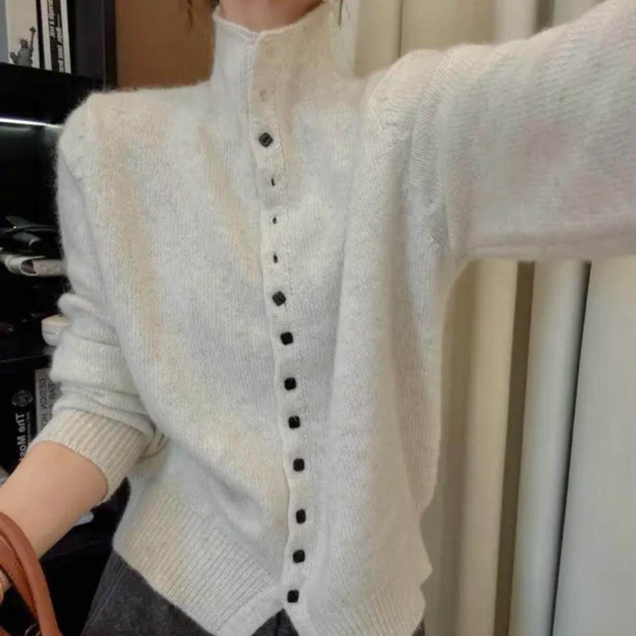 羊毛毛衣女高领单排扣2025冬季新款欧货洋气针织衫山羊绒开衫外套,淘宝优惠券,粉丝福利购,淘宝优惠卷