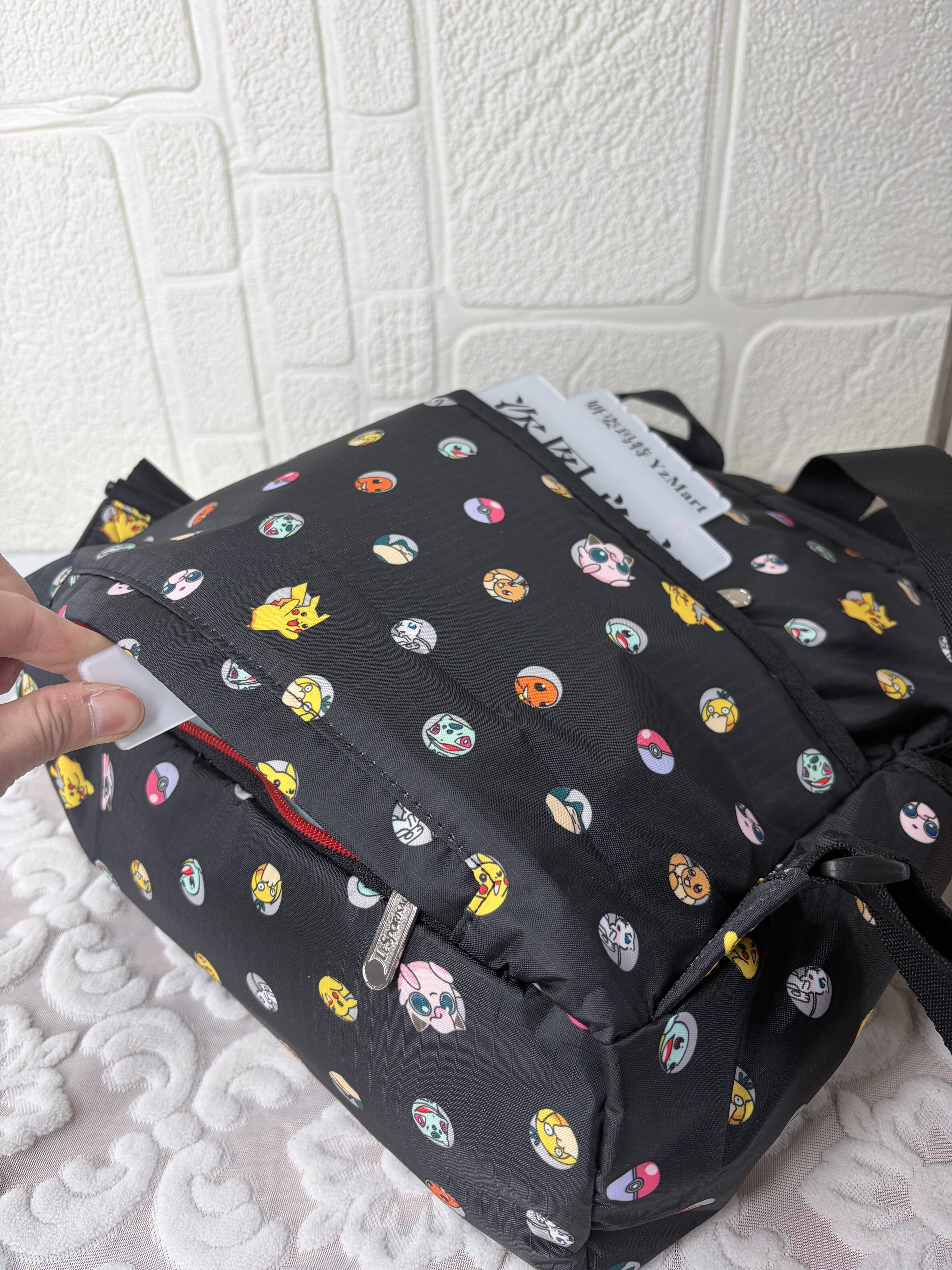 新款贝壳皮卡丘双肩包大容量旅行包电脑包学生书包可套拉杆箱,淘宝优惠券,粉丝福利购,淘宝优惠卷