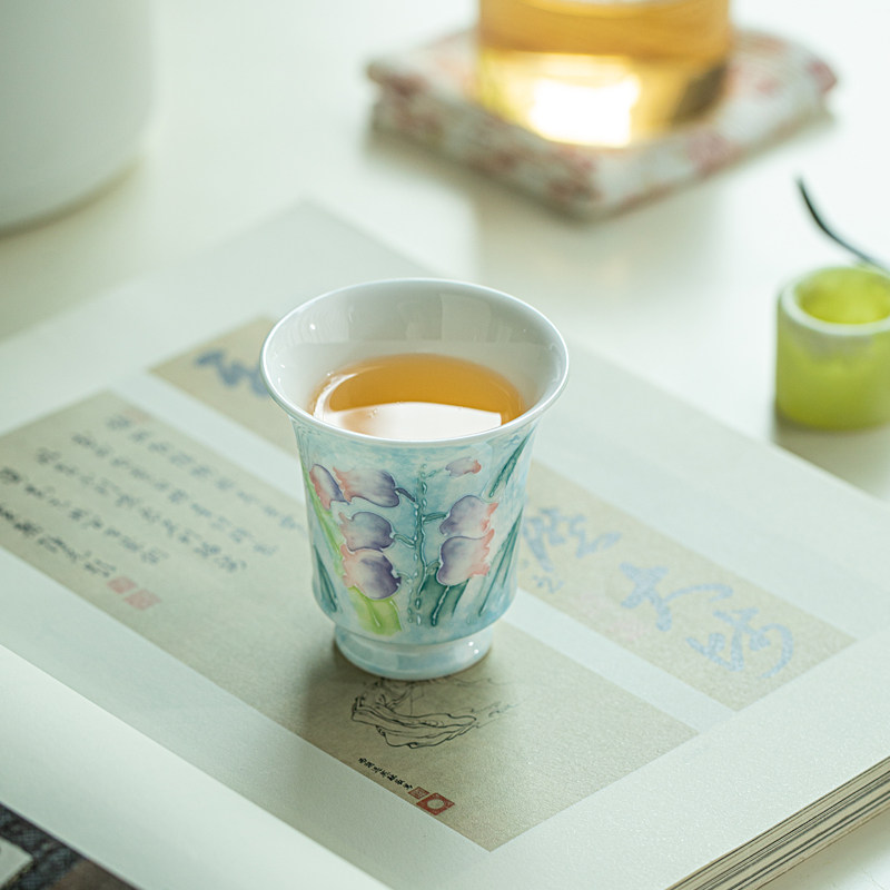 有田烧手绘高脚闻香杯 釉下彩铃兰花荷花桃花彩蝶主人杯陶瓷茶杯,淘宝优惠券,粉丝福利购,淘宝优惠卷