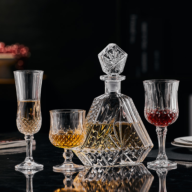水晶玻璃红酒杯家用复古白兰地杯钻石高脚啤酒杯威士忌洋酒杯套装 - 图1