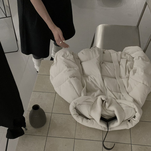 云朵小众设计经典设计感舒适连帽拉链拼接保暖羽绒服外套8002 - 图1