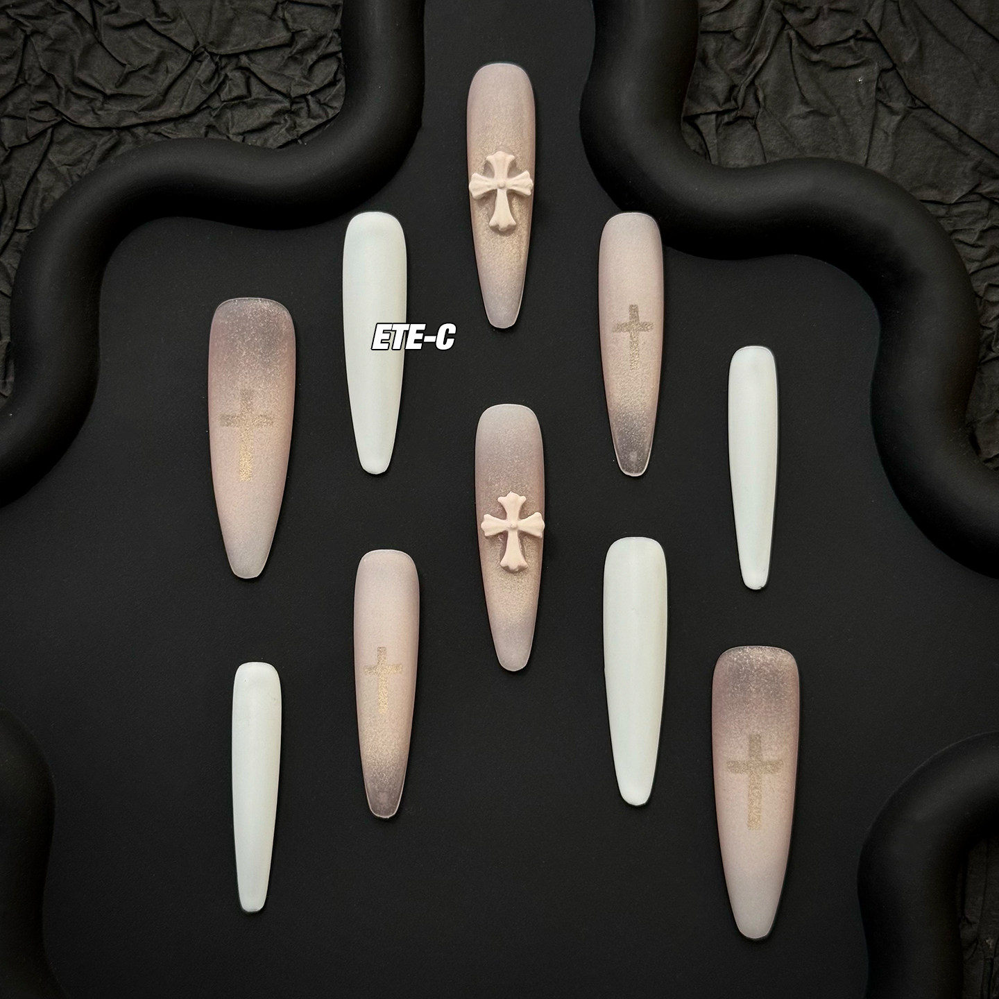 C+修女祷告亚文化新款欧美小众高级重工中长款美甲穿戴甲辣妹手工,淘宝优惠券,粉丝福利购,淘宝优惠卷