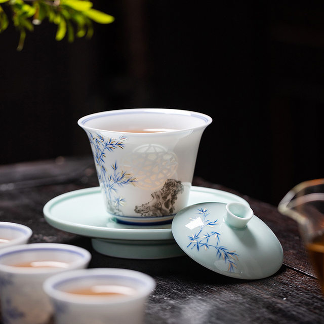 Jingdezhen hand-painted blue and white porcelain exquisite ceramic household special Kung Fu tea set tea cup set 2026 new style