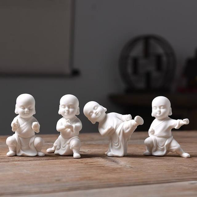 White porcelain colored sand ceramic kung fu little monk boutique can raise high-end tea pet ornaments tea ceremony desktop decoration tea play