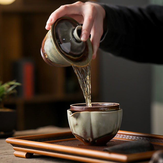 Jingdezhen firewood clay bowl ceramic tea cup Sancai tea bowl single non-hot Kung Fu tea set hand bowl
