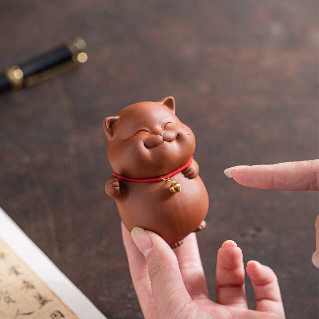 Creative purple sand tea pet ornaments, high-quality tea tray, desktop decoration, kung fu tea set accessories, cute kitten tea play