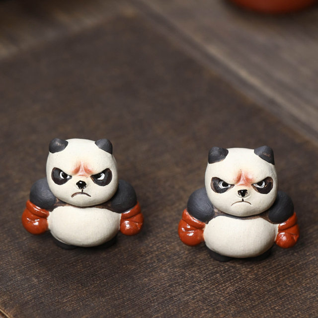 Handmade purple sand boxing giant panda tea pet small ornaments Kung Fu tea set tea toy boutique can be raised tea tray tea table decoration