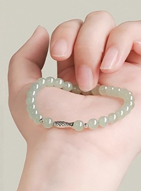 上岸锦鲤手链女轻奢小众精致感仿和田玉串珠手串女友闺蜜礼物