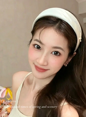 韩系水钻字母蝴蝶结发箍女