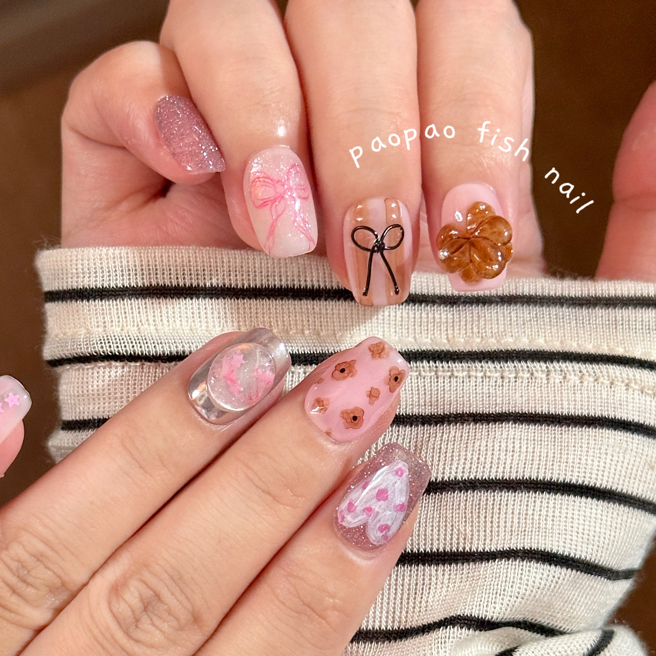 芋泥桃桃 | 粉棕ins风可爱花花立体短甲纯手工定制穿戴甲美甲片,淘宝优惠券,粉丝福利购,淘宝优惠卷