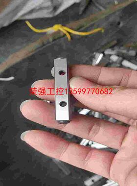 【荣强工控】THK V3-50 交叉导轨 成色新 有需要可联系