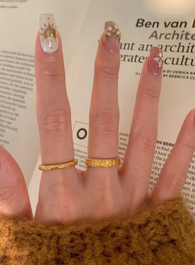 浪漫传说拉丝素圈麦穗麻花边戒指