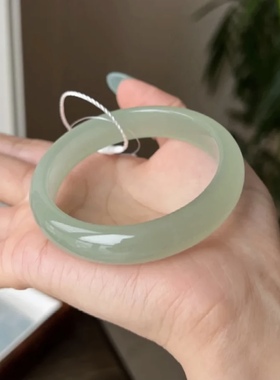 毕业级纯天然东陵玉手镯和田玉平替晴水色手镯高冰透感玛瑙玉髓