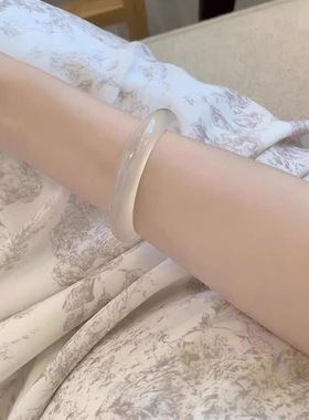 天然玛瑙玉髓手镯高冰荔枝冻白月光手镯天然真玉百搭时尚旺夫礼物