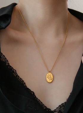 轻奢情人节项链椭圆牌