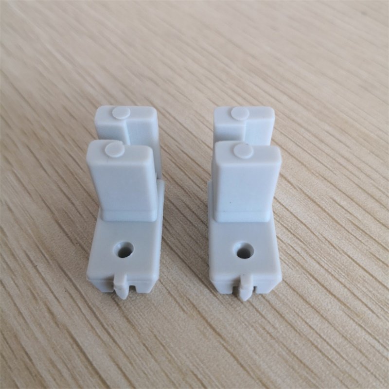 老式 缝纫机 配件 蝴蝶 飞人 脚踩 家用 缝纫机 塑料隐形拉链压脚,淘宝优惠券,粉丝福利购,淘宝优惠卷