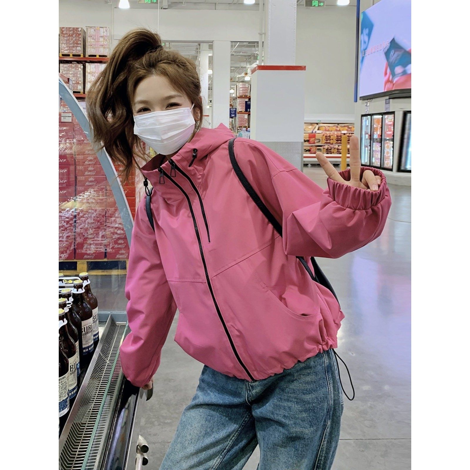 玫粉色今年流行小个子冲锋衣短款女春秋2025新款休闲运动夹克外套,淘宝优惠券,粉丝福利购,淘宝优惠卷