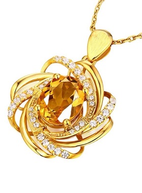 水晶吊坠点睛，穿搭秒变高级感