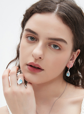 海蓝宝戒指女轻奢小众原创设计感