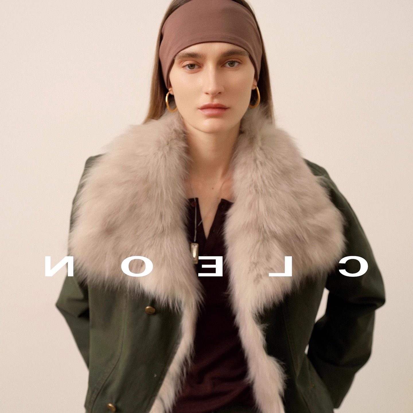 时尚气质拼接狐大翻领90白鹅绒中长款加厚防风保暖新款派克服外套,淘宝优惠券,粉丝福利购,淘宝优惠卷