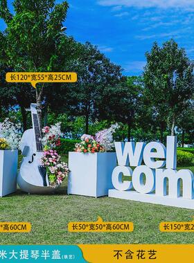 户外园林景观铁艺大提琴玻璃钢雕塑酒店门口婚礼别墅花园草坪摆件