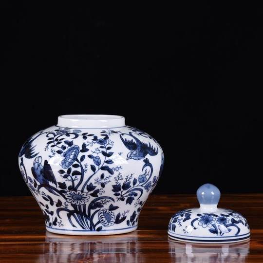 Wholesale ceramic tea cans, storage cans, antique hand-painted blue and white porcelain ceramic cans, ancient racks, decorations, countertop ornaments