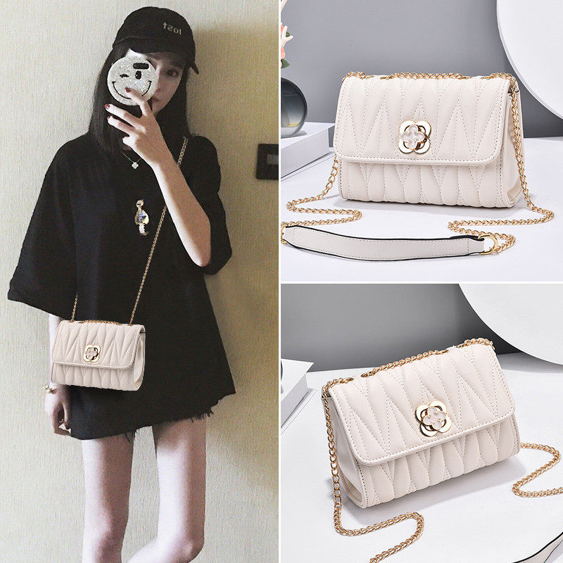 高级感气质褶皱女士斜挎链条小包包春款绣线百搭单肩包,淘宝优惠券,粉丝福利购,淘宝优惠卷