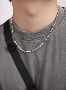 个性磁吸扣项链男女款时尚简约百搭小众设计冷淡风痞帅颈链锁骨链