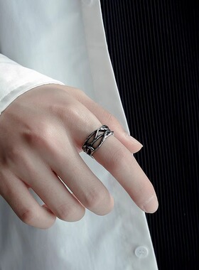 戒指男潮ins高街朋克风小众荆棘花复古时尚个性指环女钛钢不掉色