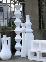 Custom Minimalist Vases Foam Sculptures Custom-Silent Wind Wedding Prop Castle Background Wall Shattering Wedding Bubble Sculpture