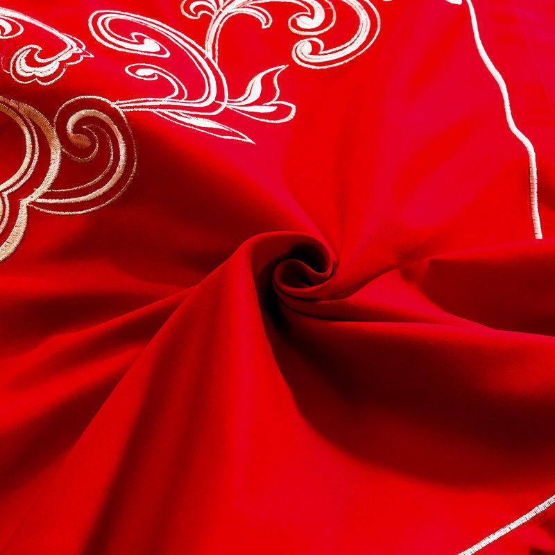  拉夏贝尔家纺婚庆床品套件